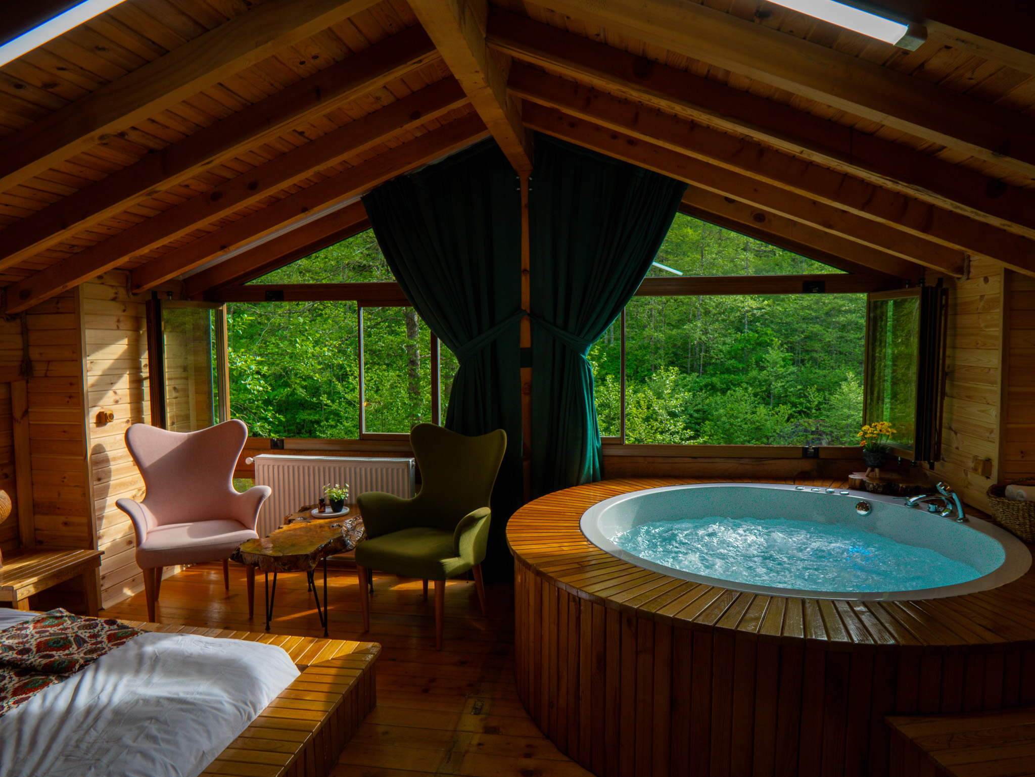 Balayı Suit Dağ Evi -2- (Şömine, Jakuzi, Sauna)